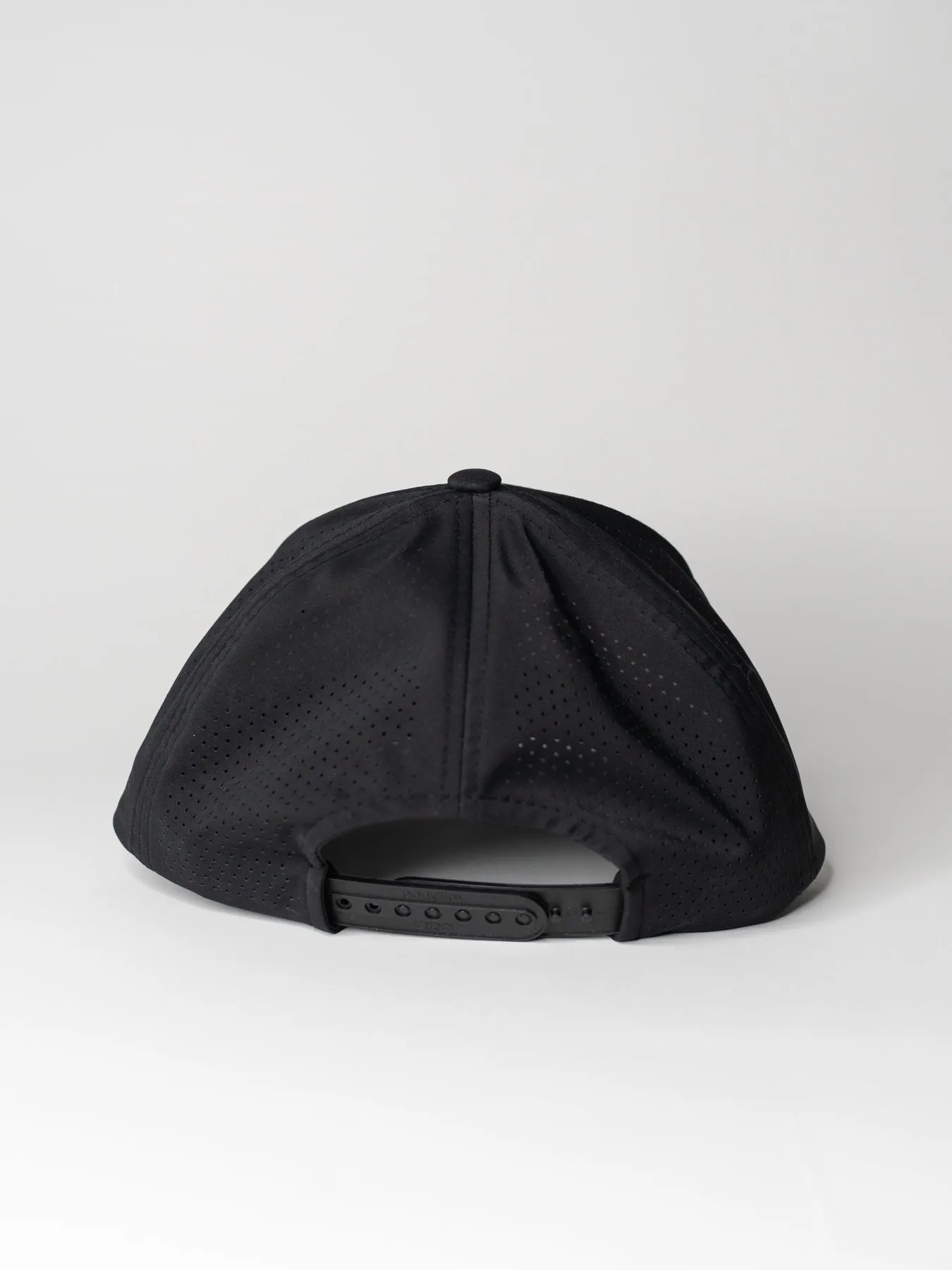 Trilogy Performance Hat